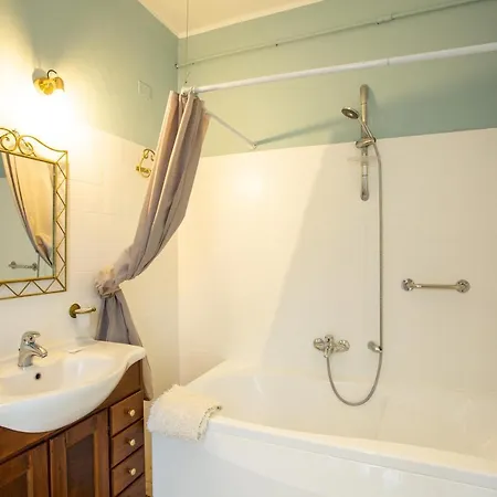 Ca' - Il Giardino Narrante Vakantieboerderij Fiorenzuola di Focara